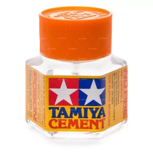 Tamiya Cement Liquid con pennellino (20ml)